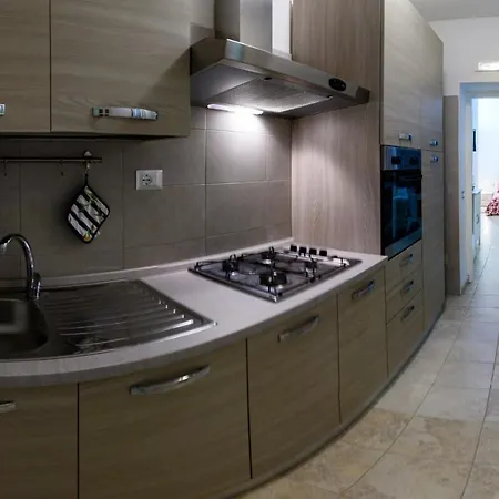 Ventinove Apartment *