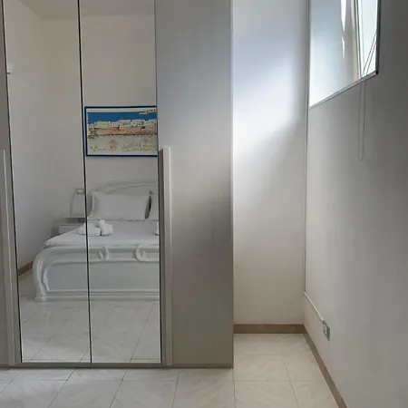 Ventinove דירה