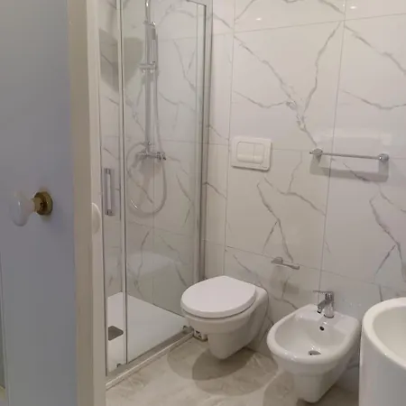 Ventinove شقة أوترانتو